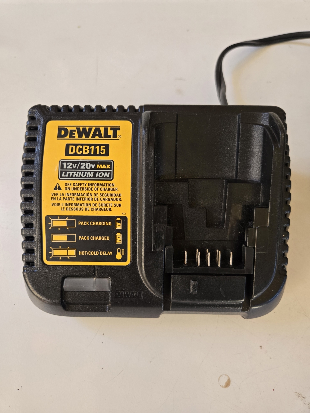 DEWALT DCB115 12V/20V Max Lithium-Ion Battery Charger - Black/Yellow